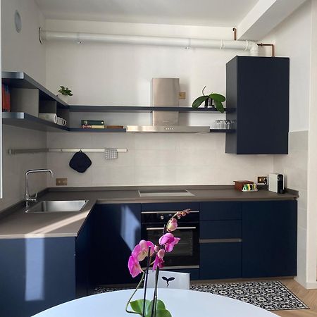 Wanderlust Splendido Appartamento In Centro 帕维亚 外观 照片